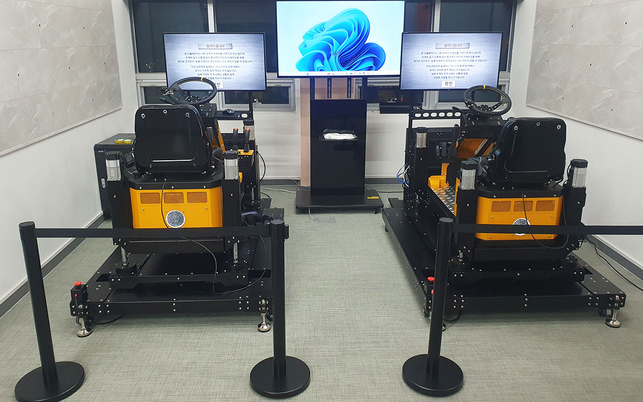 대학에 지게차 HMD 시뮬레이터 납품